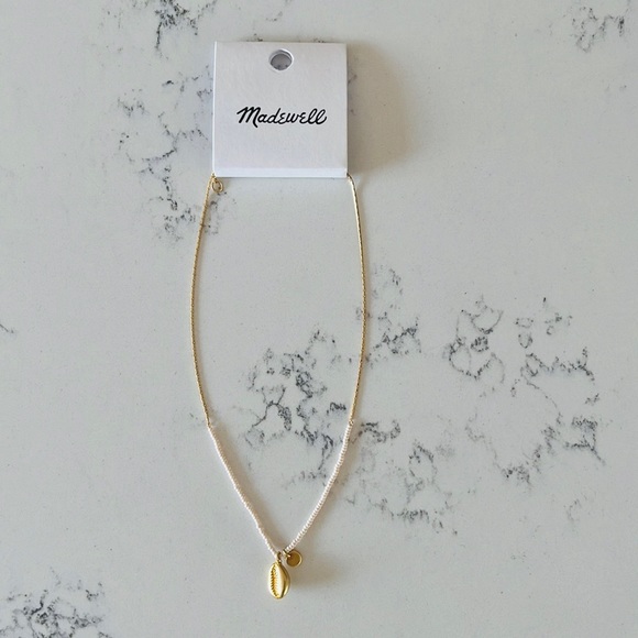 Madewell Shell Seed Bead woman’s Necklace - Picture 3 of 11